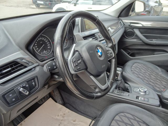 Fahrzeugabbildung BMW X1 xDrive 25d xLine/1.Hd/AHK/