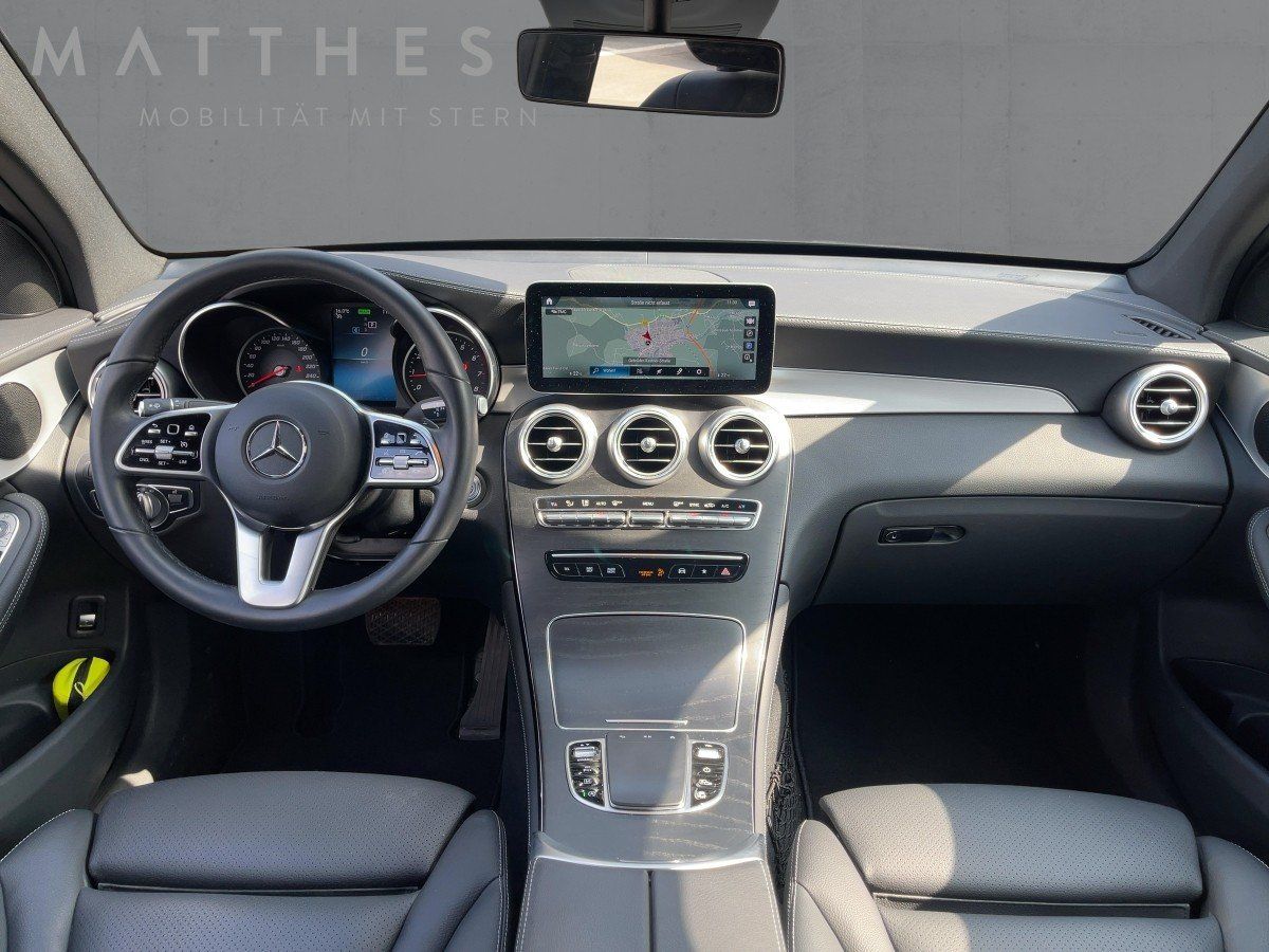 Fahrzeugabbildung Mercedes-Benz GLC 300 4M Coupe AMG/Kamera/LED/Tempomat
