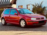 Volkswagen Golf 1.9TDI Autom. 2. Hand - Volkswagen Golf mit Diesel-Antrieb: Limousine, Automatik, 1.9