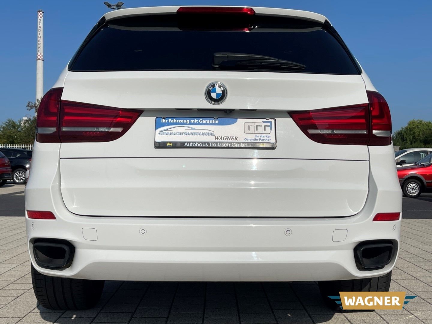 Fahrzeugabbildung BMW X5 xDrive 30 d M-Sport Standheizung Keyless