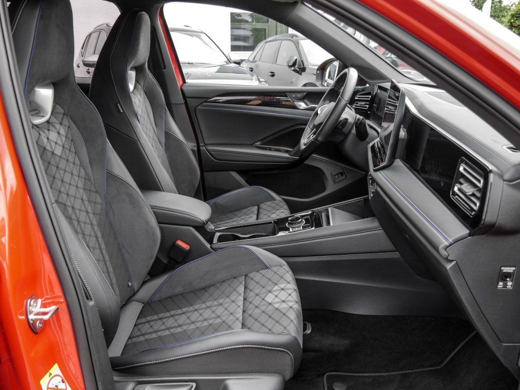 Volkswagen Tiguan 2.0 TDI DSG R-Line Navi AHK LED ACC DigCo foto 4