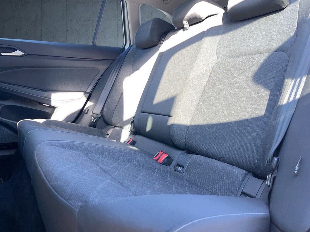 Volkswagen Golf - Bild 13