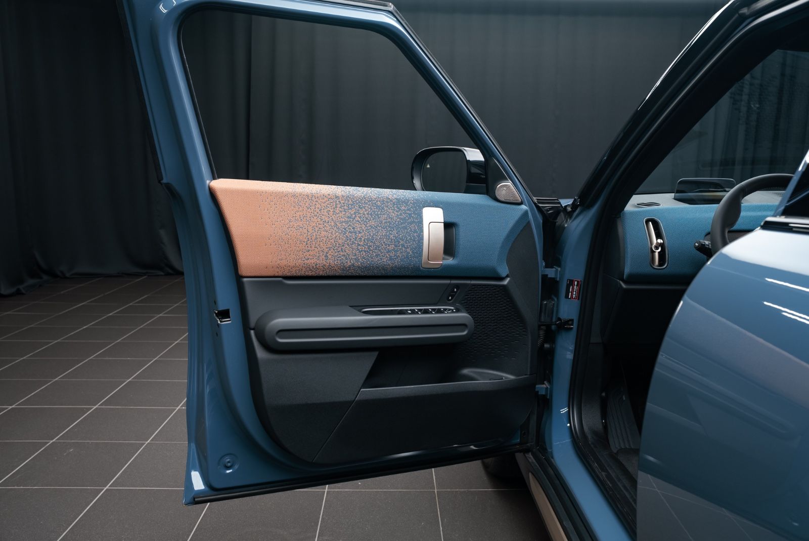 Fahrzeugabbildung MINI Countryman SE ALL4