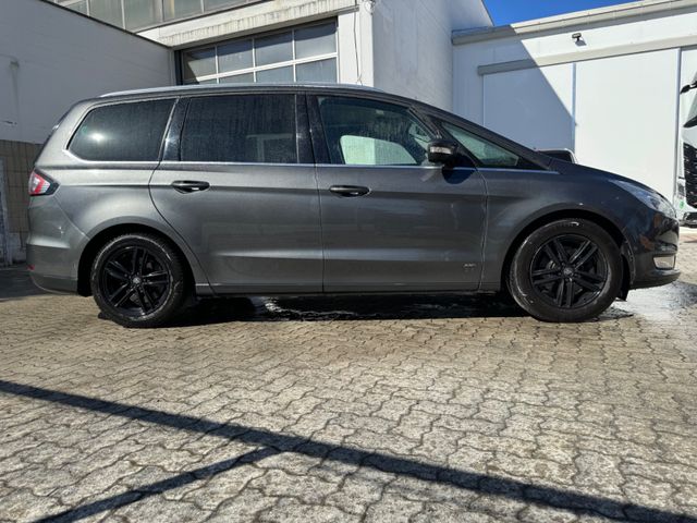 Ford Galaxy Titanium AWD