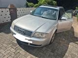 Audi A6  Avant - Audi A6 aus 2001: Kombi