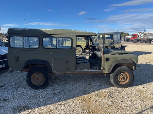 Land Rover Defender 110 HT meccanica buona da re