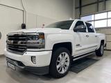 Chevrolet Silverado - Chevrolet Silverado