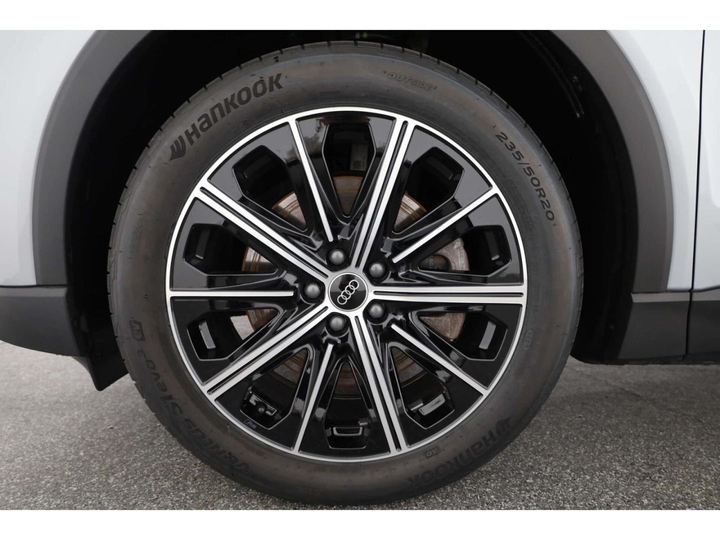 Audi Q4 e-tron - Bild 8