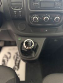 Renault Trafic - 9