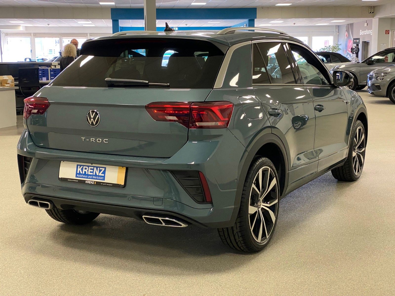Fahrzeugabbildung Volkswagen T-Roc 1.5 TSI DSG R-Line+ACC+Garantie bis 2030++