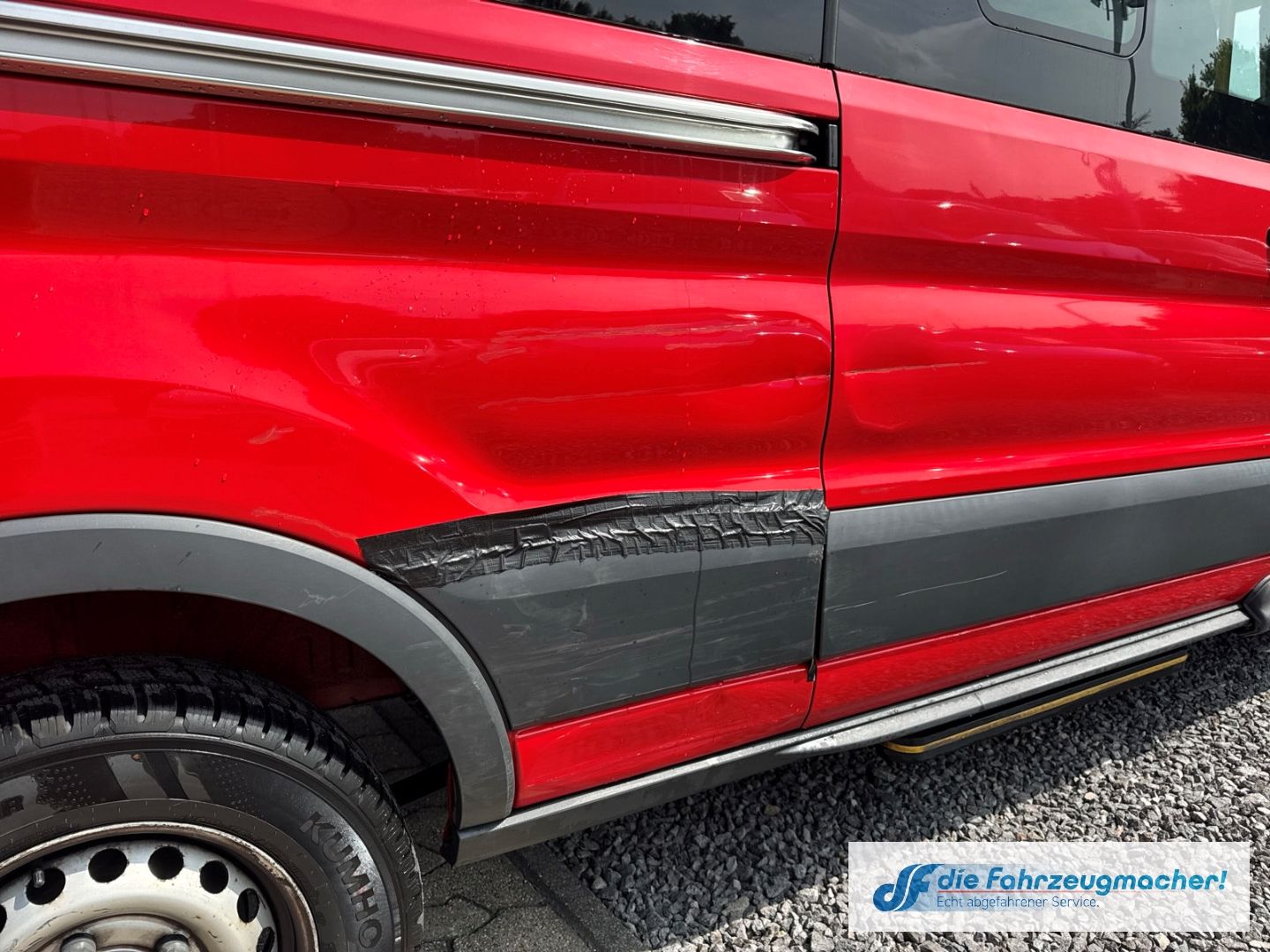 Fahrzeugabbildung Ford Transit Kombi 350 L3 2.2 TDCi DPF *4381 *KLIMA