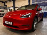 Tesla Model Y Long Range Dual AWD 19" FACELIFT - Tesla Model Y in Düsseldorf