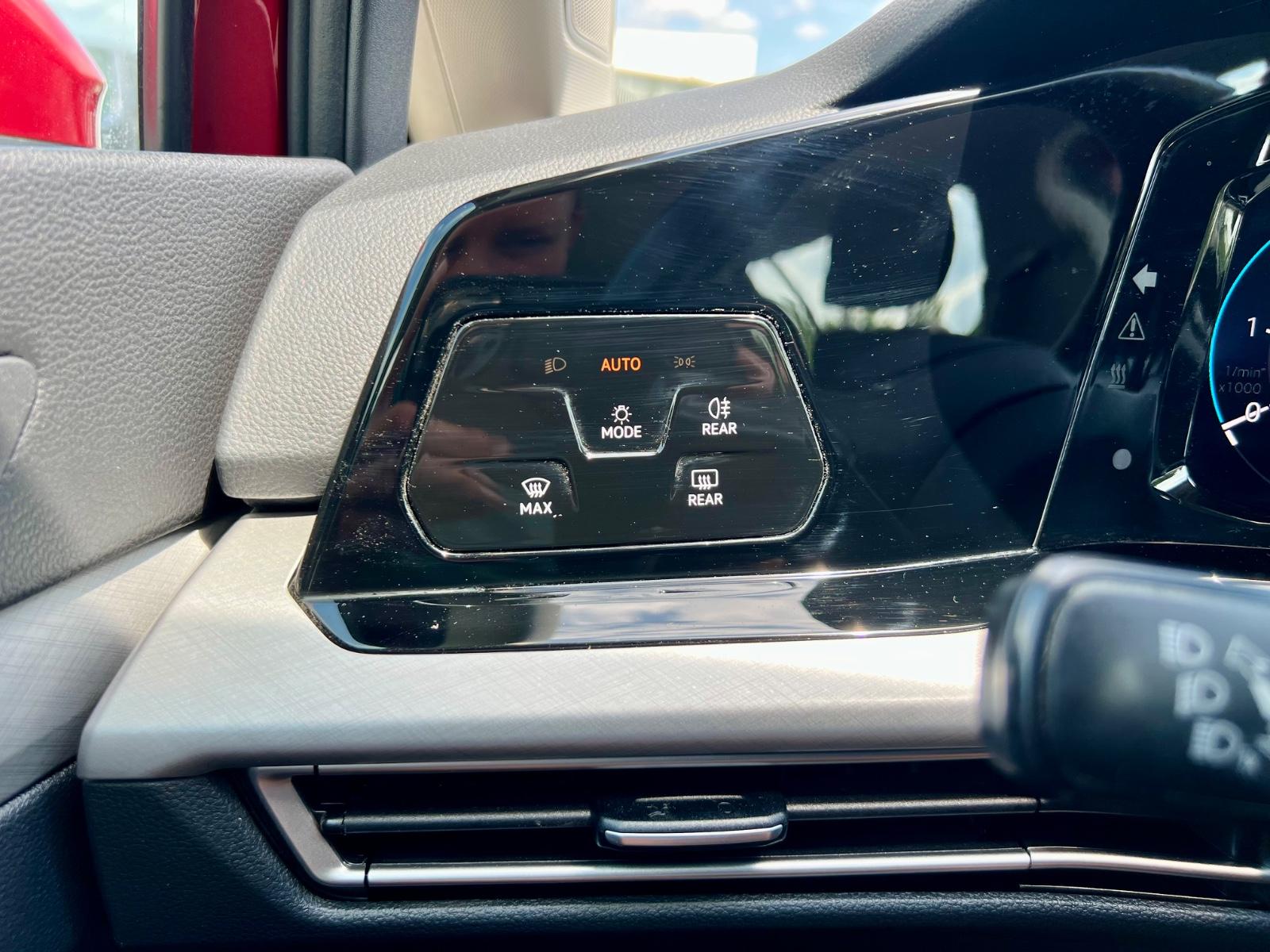 Volkswagen Golf VIII Variant Life AAC SHZ CARPLAY LED, миниатюра 15