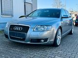 Audi A6 Avant 2.7 TDI quattro - Audi A6 aus 2006 mit Diesel-Antrieb: Kombi, 2.7