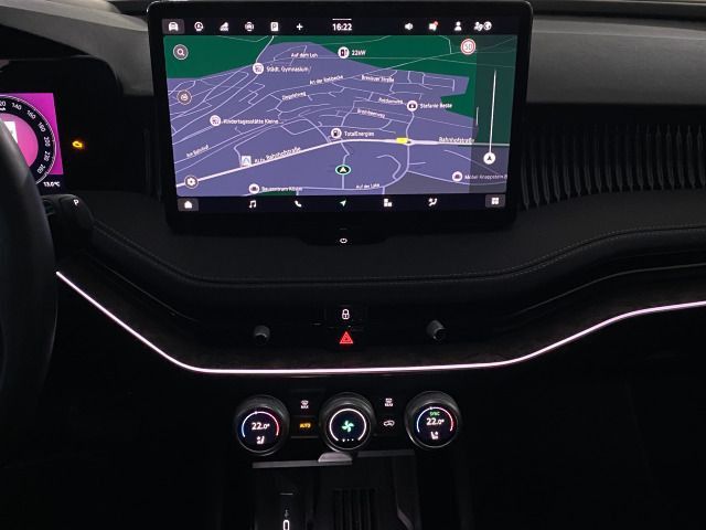 Superb IV Combi L&K 2.0 TDI DSG NAVI+LEDER