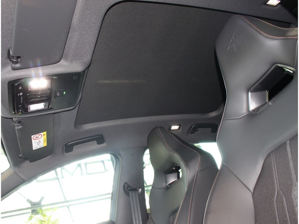 Fahrzeugabbildung CUPRA Formentor VZ 4Drive 2.0 TSI 1.Hand*Pano*Carplay