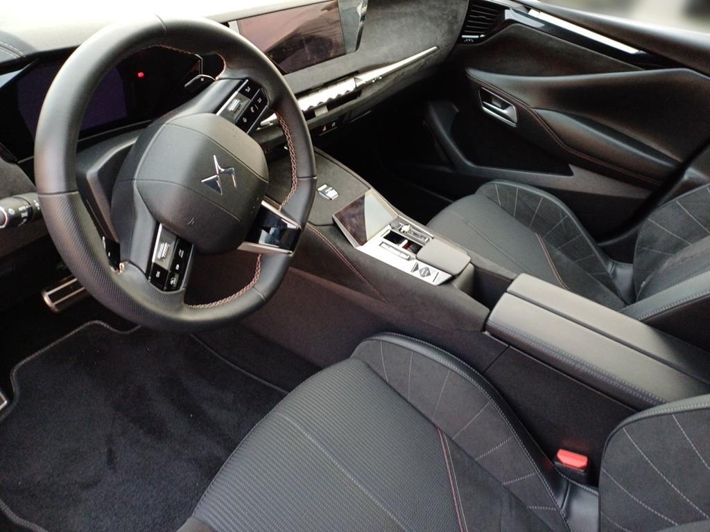 DS Automobiles DS4 Performance Line +