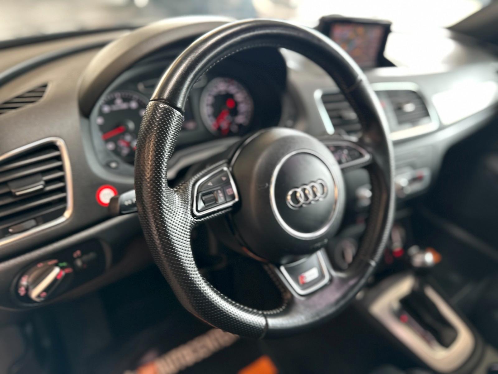 Audi Q3 2.0 TFSI quattro S line 170 ch • BVA • Navi • Bi-Xénon • Sièges chauffants - Keyless