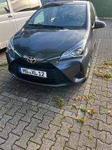 Toyota Yaris 1,0-l-VVT-i - - Toyota Yaris Gebrauchtwagen in Mülheim (Ruhr)