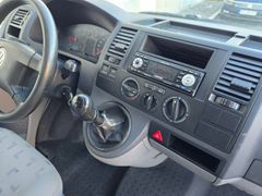 VW T5 Caravelle 9 Sitzer 1.9TDI 105PS AHK HU NEU!! VW T5 Caravelle 9 Sitzer 1.9TDI 105PS AHK HU NEU!!