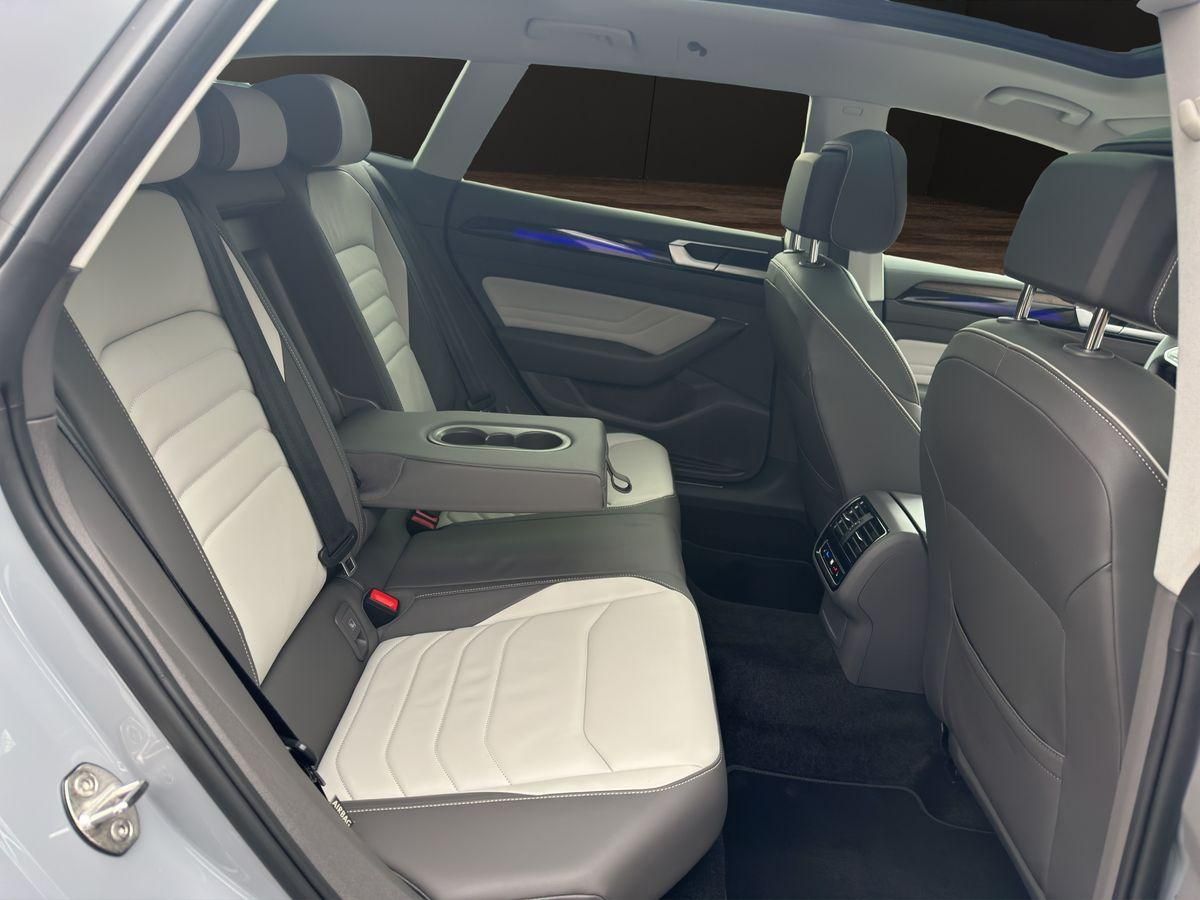 Arteon Elegance 2.0 TDI LEDER AHK RFK SCHIEBEDAC