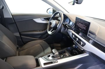 Audi A4 Avant 35 TFSI CARPLAY+FRONT+KEY+LED+17"