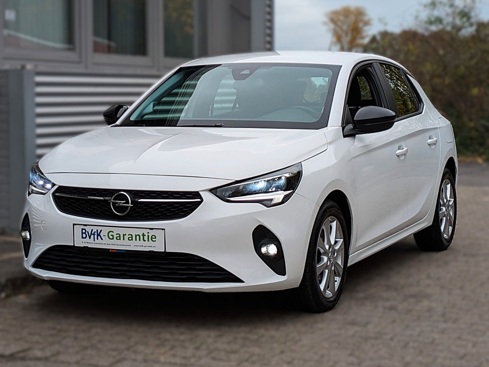 Fahrzeugabbildung Opel Corsa F 1.5D ACC NAVI SITZ+LENKR.HZG LED CARPLAY