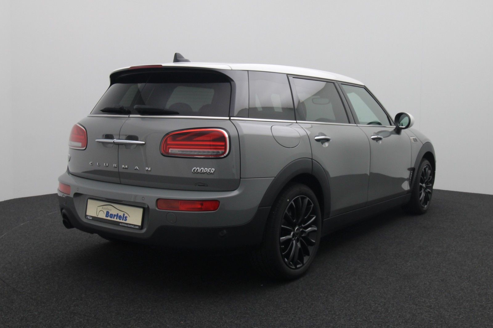 Fahrzeugabbildung MINI Cooper Clubman 1.5