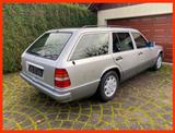 Mercedes-Benz E 200 T AUTOMATIK TOP-ZUSTAND H-KENNZ. SITZH. - aus 1995: Kombi