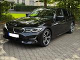 BMW 320d, H&K,Standheiz.,PanoDach.,E-Sitzverstl.,Dig - BMW 320: Si