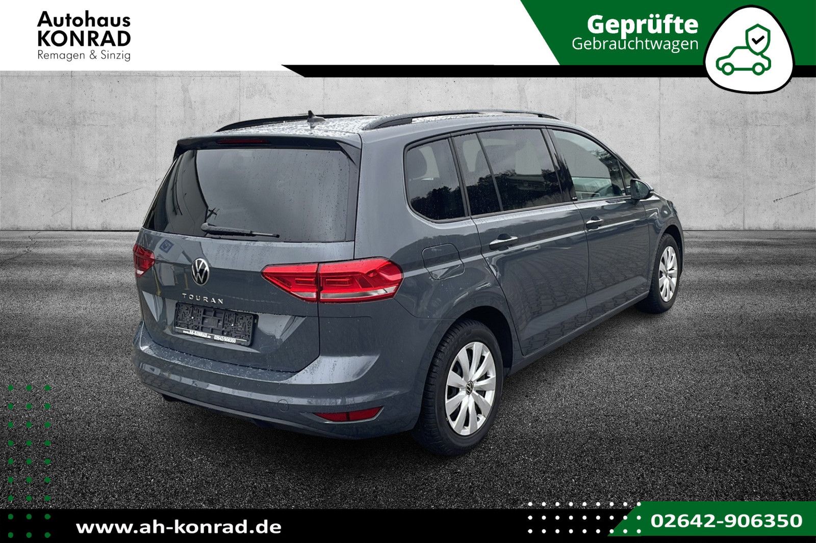 Fahrzeugabbildung Volkswagen Touran Comfortline 1.5 TSI DSG Move*7SITZER*AHK*