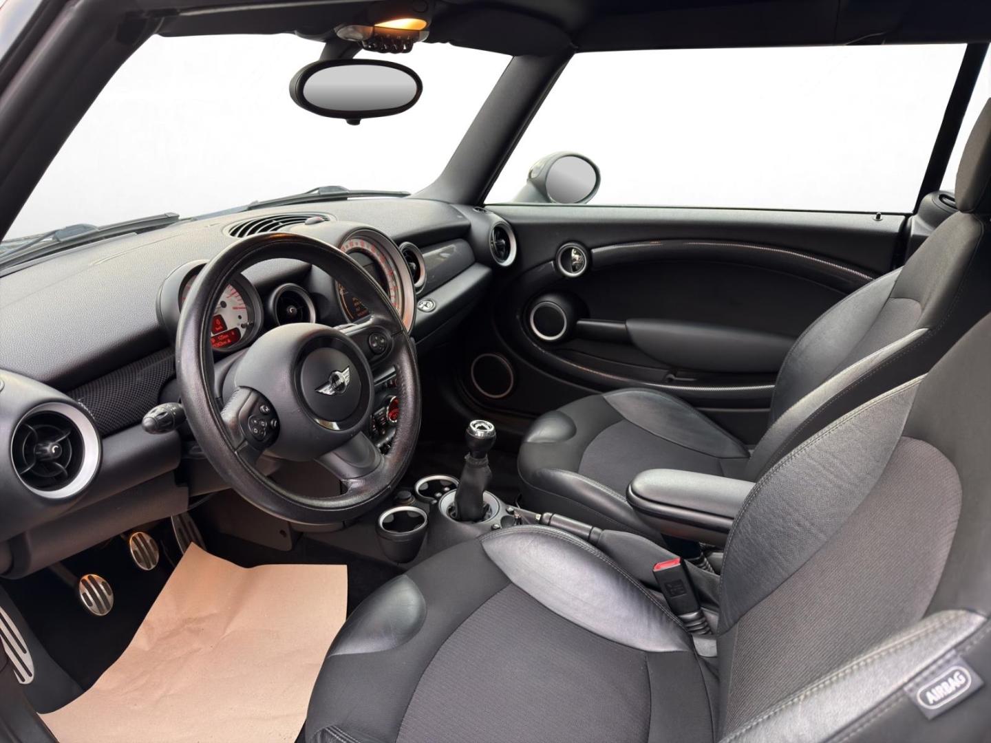 MINI Cooper S Cabrio Mini El. Verdeck Navi Bi-Xenon K