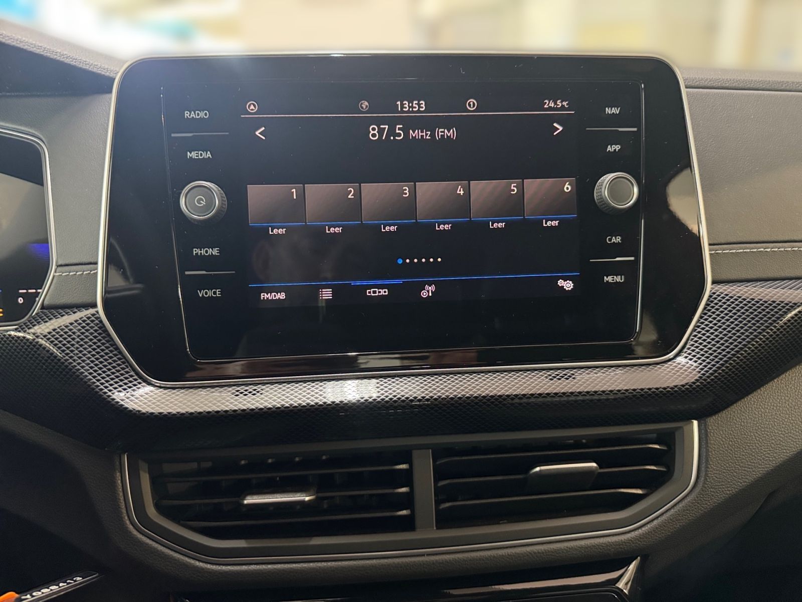 Volkswagen T-Cross - Bild 9