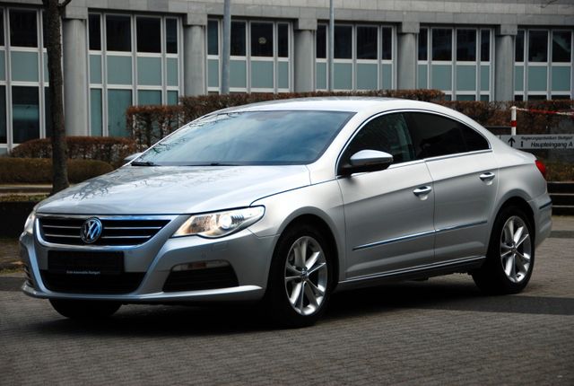 Volkswagen Passat CC| BI-XENON| NAVI| SPORTSITZE| SZH| PDC