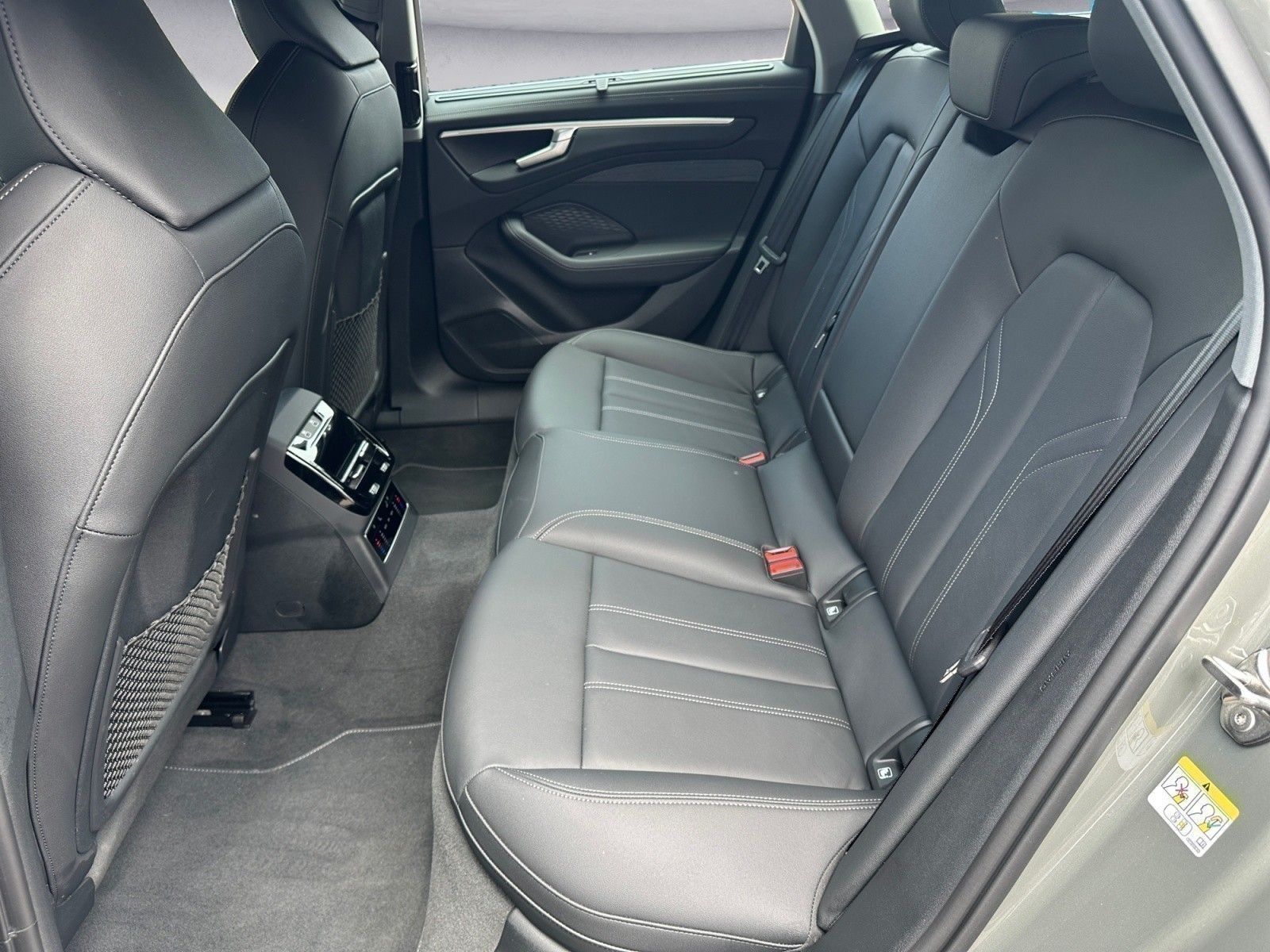 Audi A6 - Bild 9