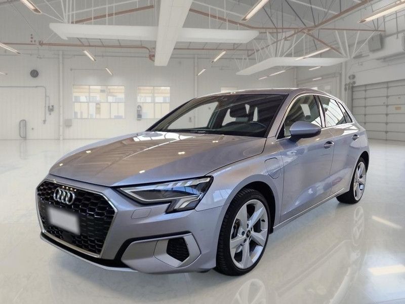 Audi AUDI A3 SPORTBACK 40 TFSI E S TRONIC BUSINESS AD