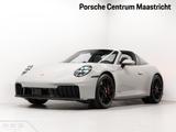 Porsche 992 Targa 4 GTS - graue Porsche 992