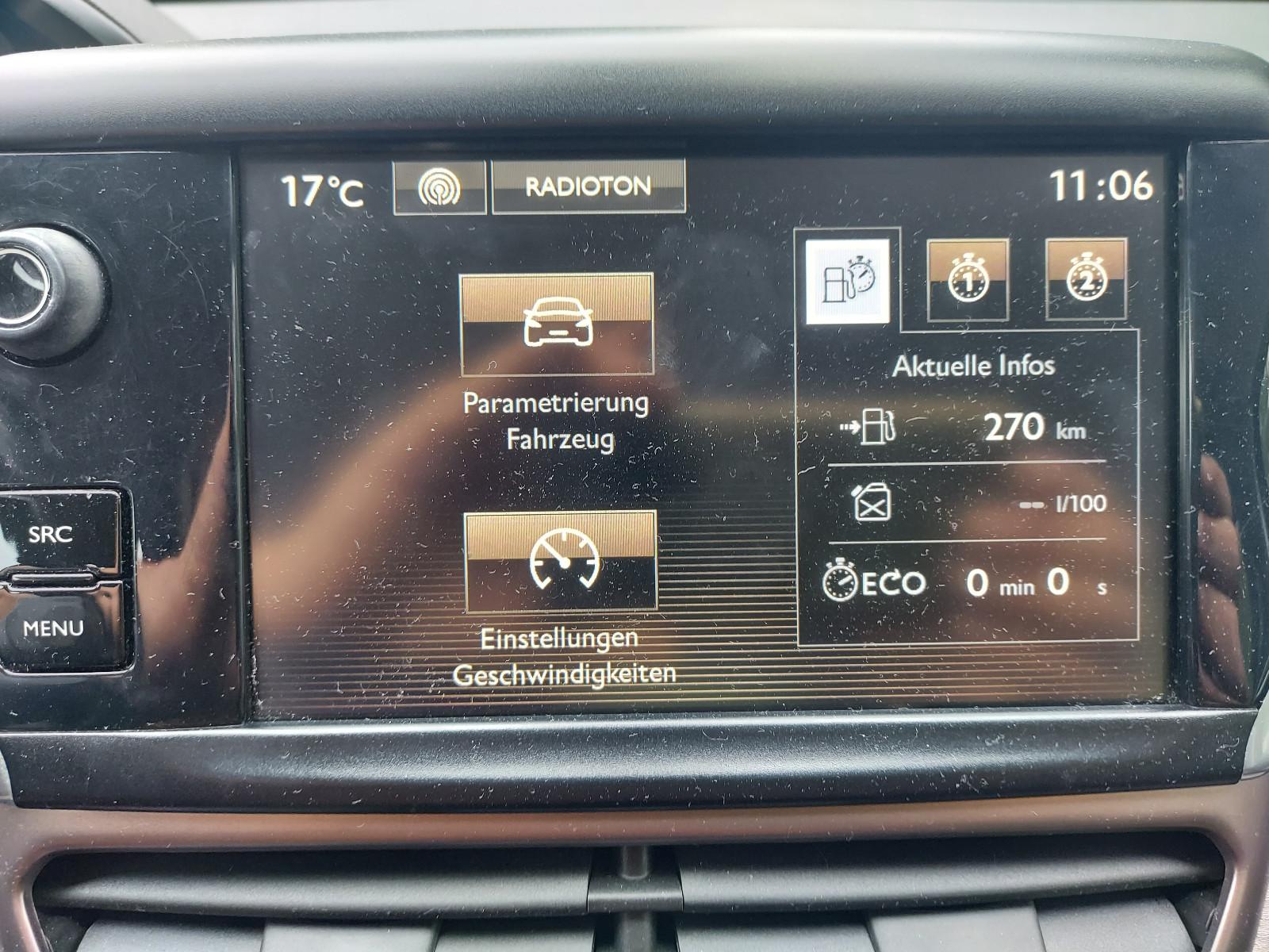 Peugeot 2008 1.6HDI Allure  Aut&Navi&SHZ