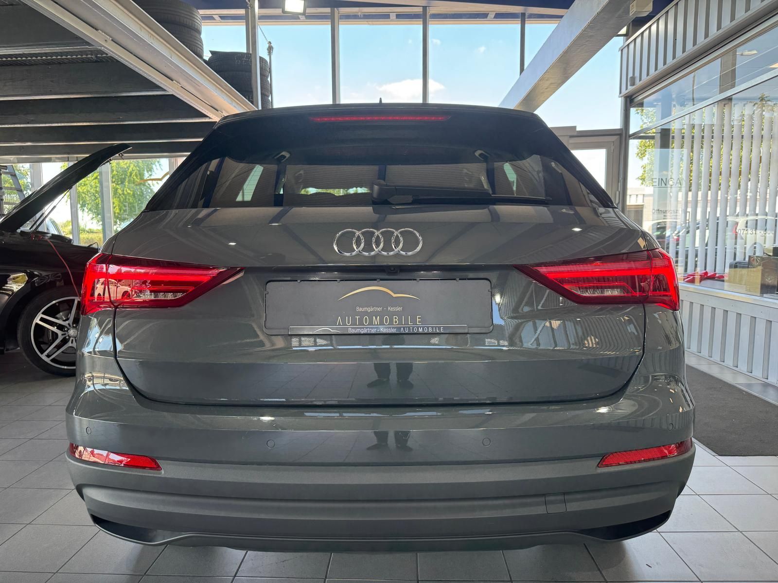 Audi Q3 45TFSIe S-Tronic MATRIX VIRTUAL KAM AHK SHZG foto 8