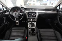 Fahrzeugabbildung Volkswagen Passat 2.0 TDI ALLTRACK 4M NAVI/SH/LEDER/ACC/LED