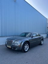 Chrysler 300C 3.0 V6 CRD Tausch Möglich - Chrysler in Aachen