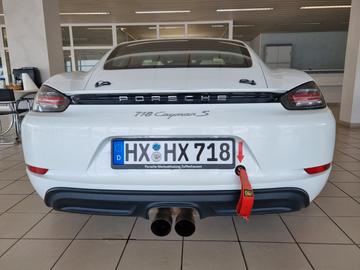 صورة 8 لـ 2019 Porsche CAYMAN