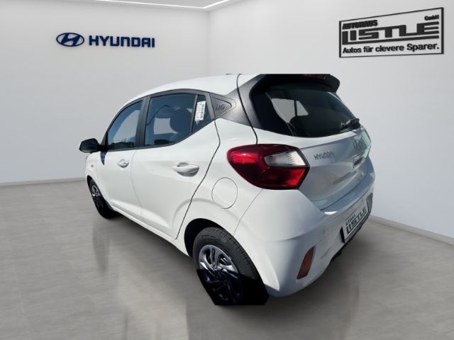 Fahrzeugabbildung Hyundai i10 FL (MY25) 1.0 Select Navi Kamera Einparkhilf