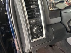DODGE RAM 1500 V8 5,7L HEMI BIG HORN 4x4
