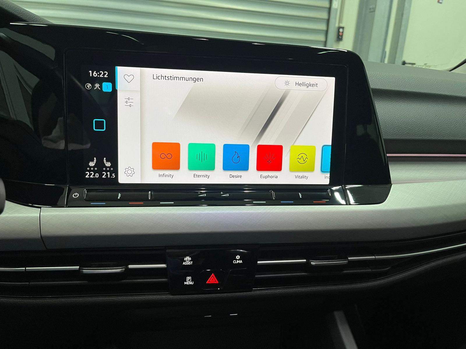 Volkswagen Golf Life LED/NAVI/DAB/Massag/Schiebedach/ACC/SH, миниатюра 12