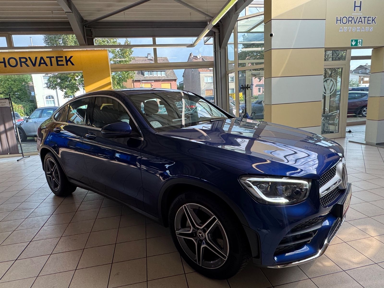 Mercedes-Benz GLC 300d 4Matic Kamera Navi Vir.Cock AMG HUD foto 3