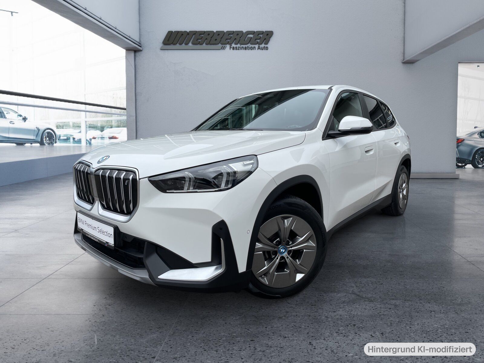 BMW iX1 xDrive30 Sportsitze-Adaptives M Fahrwerk-KOm