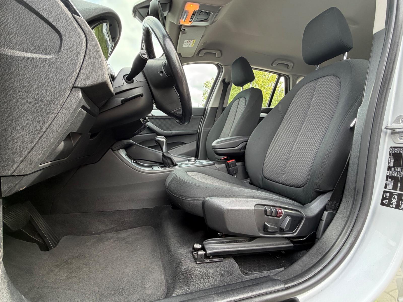 BMW X1 xDrive 20i Advantage LED*NAVI*MEMORY*STOP&GO