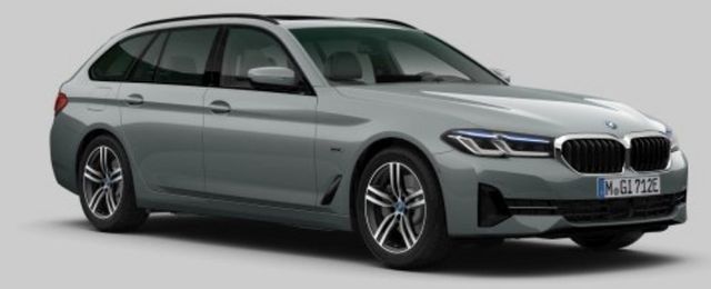BMW 530 e Touring BANG&OLUFSEN PANORAMA HUD KAMERA