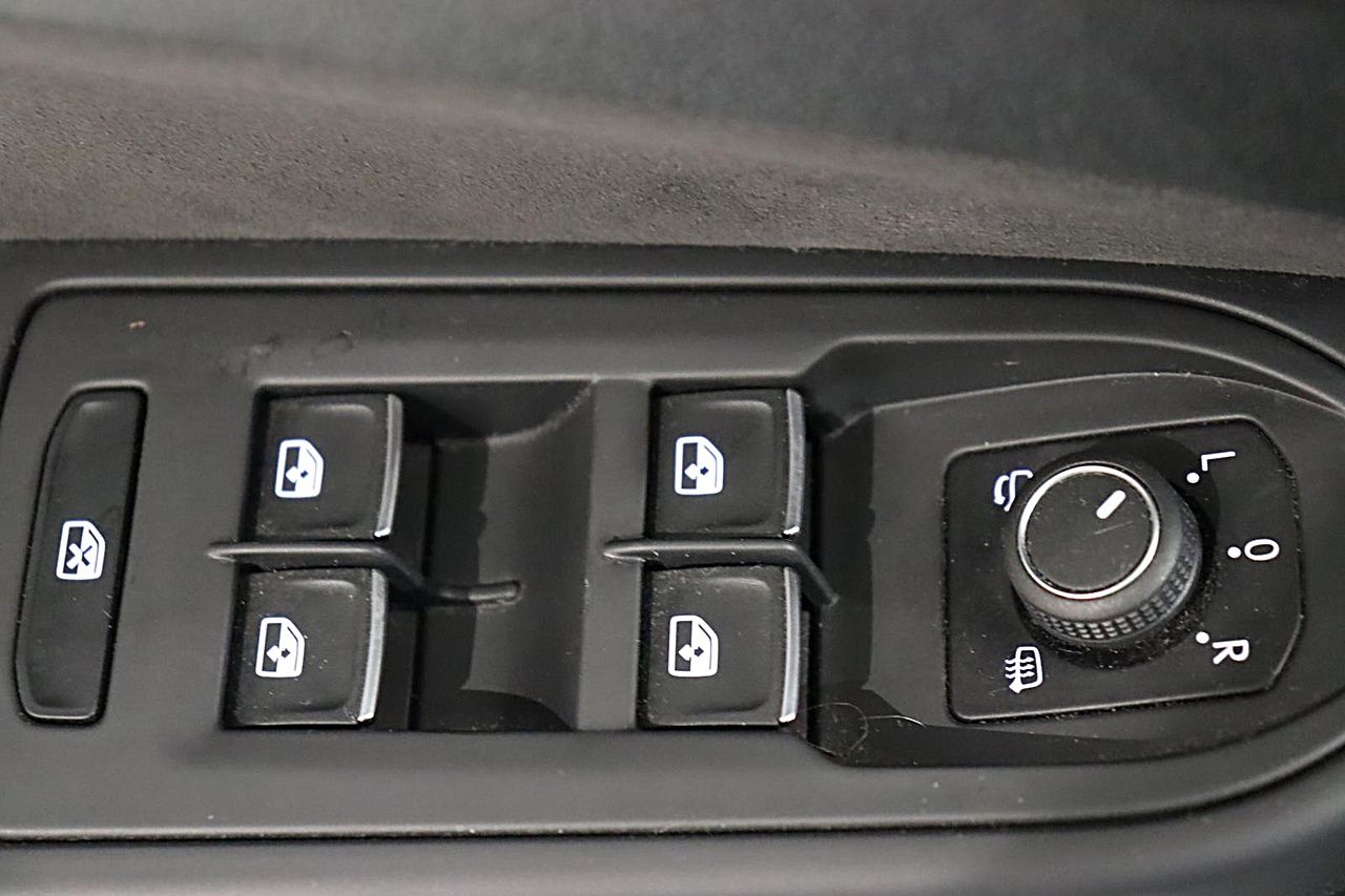 Volkswagen Golf - Bild 18